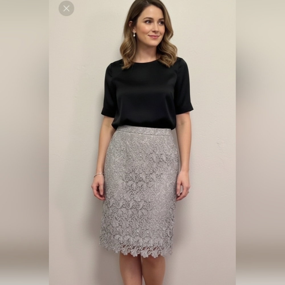 Embroidered Women's Silver Skirt Size 10P